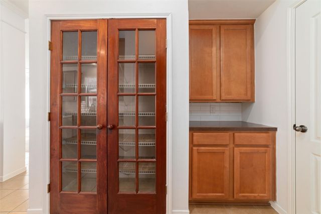 2618 Bridgestone Park Lane, Spring, TX 77386