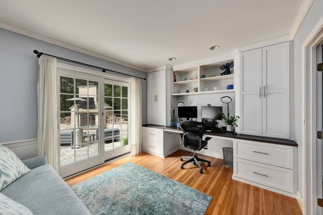 19 Appleton Ln, Boxford, MA 01921