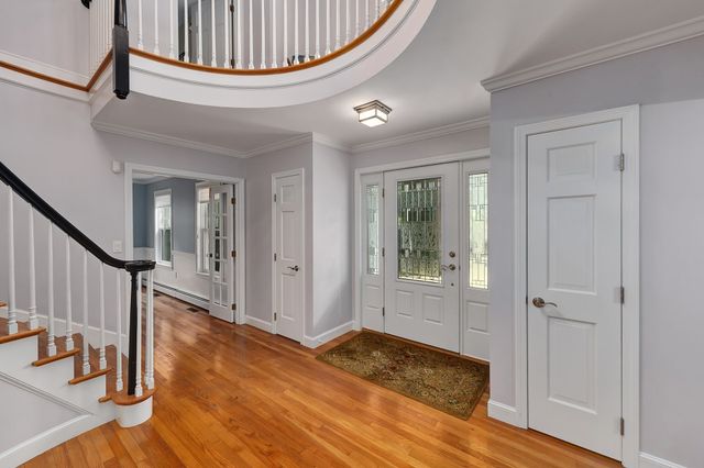19 Appleton Ln, Boxford, MA 01921