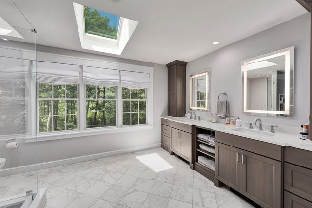 19 Appleton Ln, Boxford, MA 01921