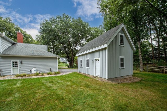 19 Appleton Ln, Boxford, MA 01921