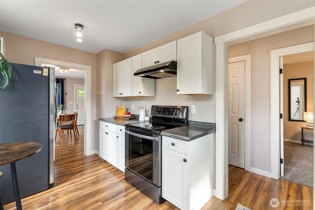 451 Tracy Avenue N, Port Orchard, WA 98366