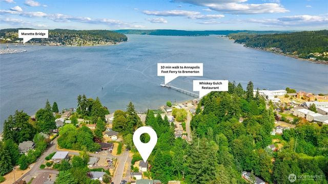 451 Tracy Avenue N, Port Orchard, WA 98366