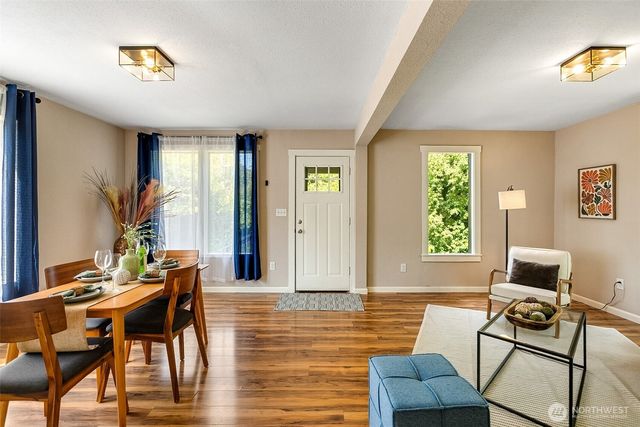 451 Tracy Avenue N, Port Orchard, WA 98366
