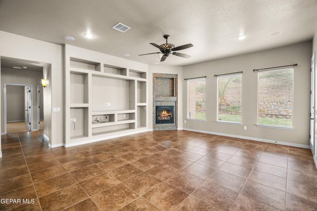 1250 Franklin Raven Place, El Paso, TX 79912