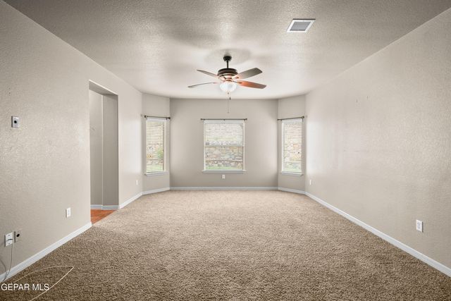 1250 Franklin Raven Place, El Paso, TX 79912