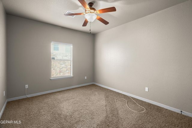 1250 Franklin Raven Place, El Paso, TX 79912