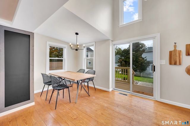 736-750 Main Street, Branford, CT 06405