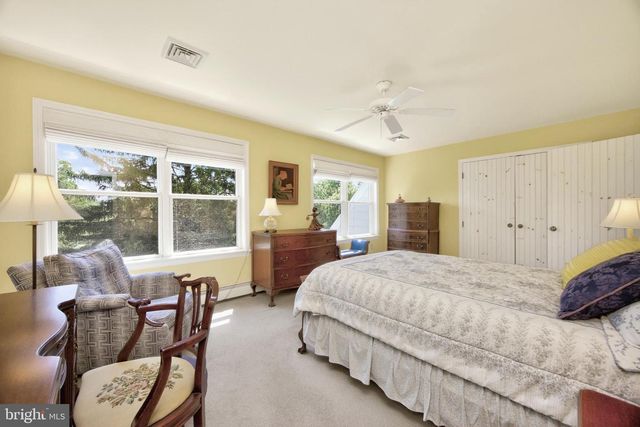 1 SPRING VALLEY RD, Malvern, PA 19355