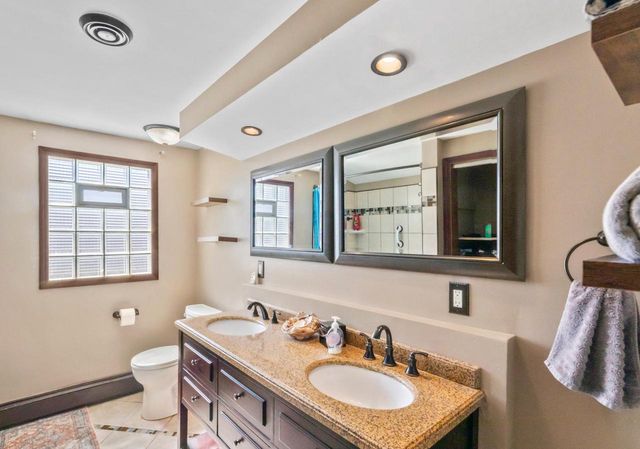 N84W12863 Ronald DRIVE, Menomonee Falls, WI 53051