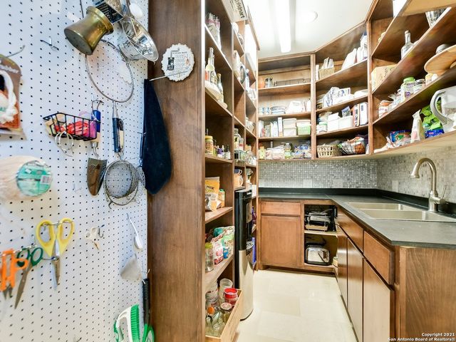 17 Aston Glen, San Antonio, TX 78257