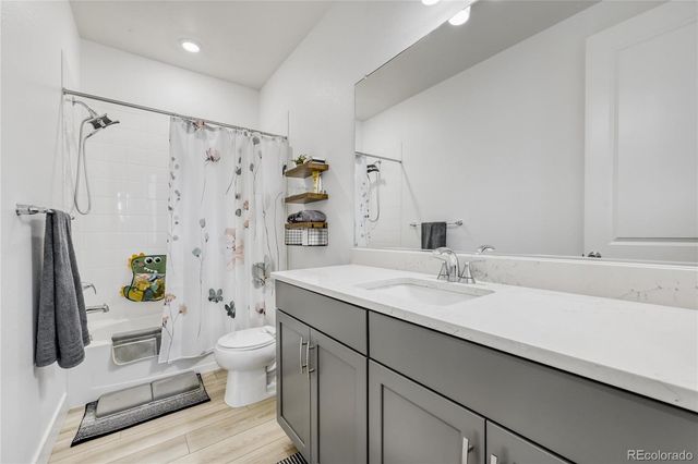 17883 W 93rd Place, Arvada, CO 80007