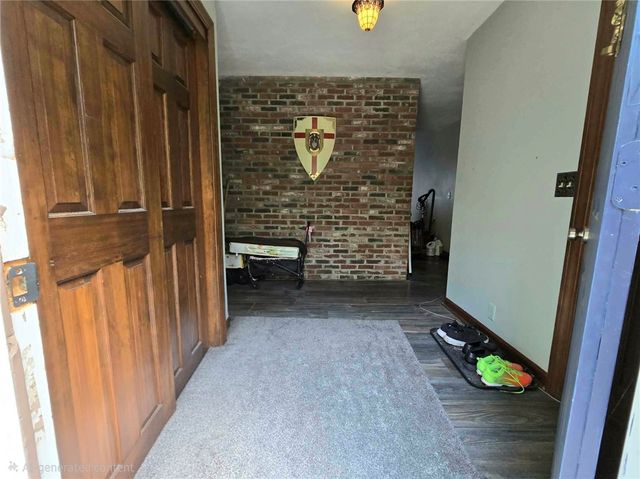 522 Williams Crossing Road, Coventry, RI 02816