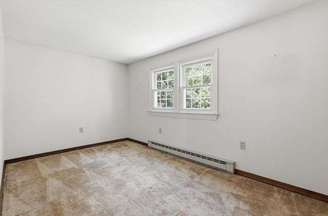 12 Hemlock Road, Westford, MA 01886