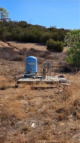 34880 Juniper Valley Road, Agua Dulce, CA 91390