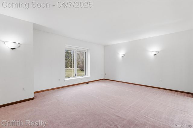 2142 Cumberland Drive, Brighton Township, MI 48114