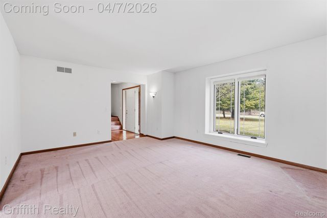 2142 Cumberland Drive, Brighton Township, MI 48114