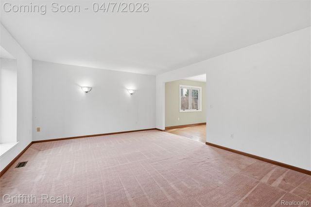 2142 Cumberland Drive, Brighton Township, MI 48114