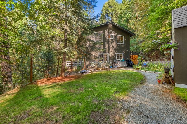 2296 Forebay Rd, Pollock Pines, CA 95726