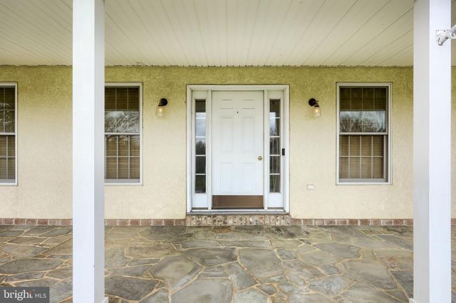 101 FAIRFAX DR., York, PA 17403