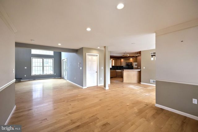 101 FAIRFAX DR., York, PA 17403