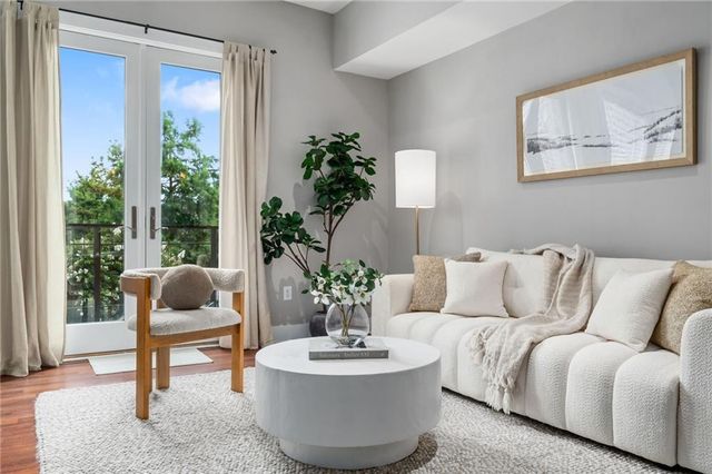 924 Garrett Street SE 208, Atlanta, GA 30316