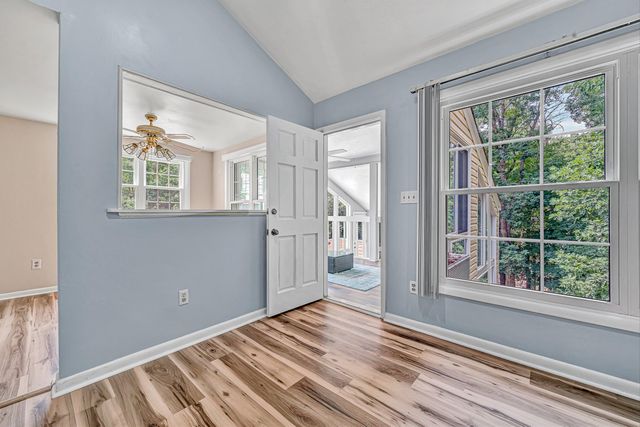 6344 Fairway Forest DR, Roanoke, VA 24018