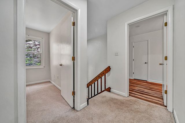 6344 Fairway Forest DR, Roanoke, VA 24018