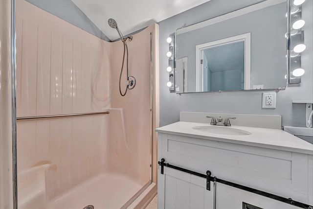 6344 Fairway Forest DR, Roanoke, VA 24018