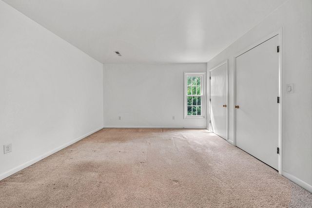 6344 Fairway Forest DR, Roanoke, VA 24018