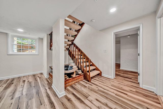 6344 Fairway Forest DR, Roanoke, VA 24018