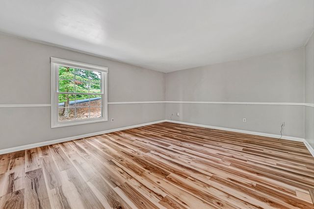 6344 Fairway Forest DR, Roanoke, VA 24018