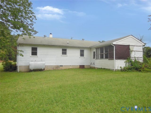 2161 Meadow Rd, Sandston, VA 23150
