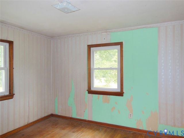 2161 Meadow Rd, Sandston, VA 23150