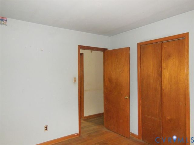 2161 Meadow Rd, Sandston, VA 23150