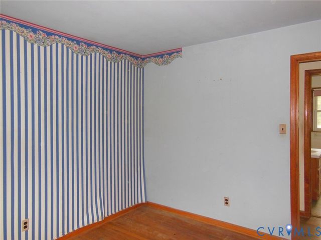 2161 Meadow Rd, Sandston, VA 23150