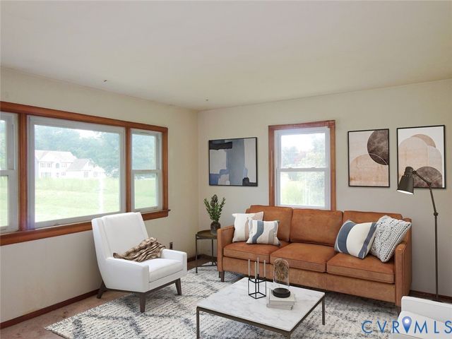 2161 Meadow Rd, Sandston, VA 23150