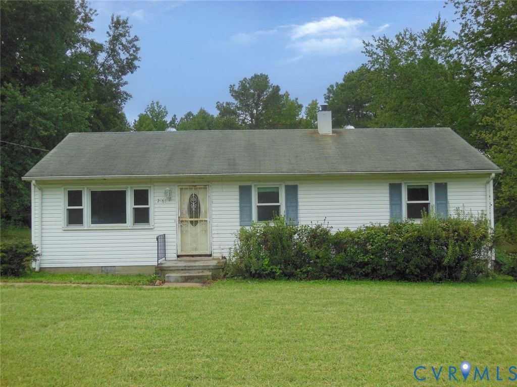 2161 Meadow Rd, Sandston, VA 23150