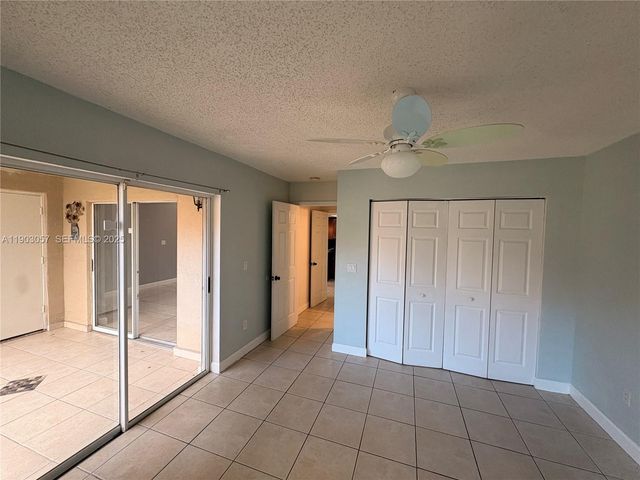 18850 NW 57th Avenue 306, Hialeah, FL 33015