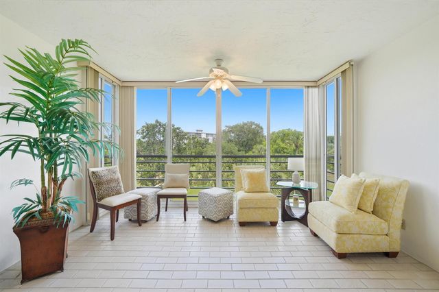 3800 Oaks Clubhouse Drive 410, Pompano Beach, FL 33069