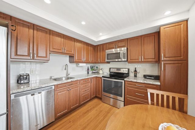 3800 Oaks Clubhouse Drive 410, Pompano Beach, FL 33069
