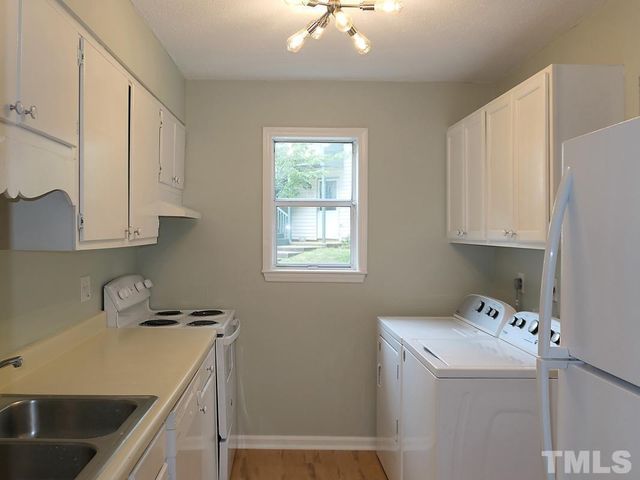 332 Ashley Forest Road, Chapel Hill, NC 27514