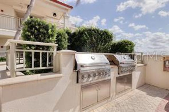 100 CENTRAL AVENUE C517, Sarasota, FL 34236