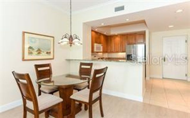 100 CENTRAL AVENUE C517, Sarasota, FL 34236