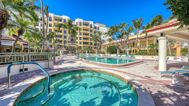 100 CENTRAL AVENUE C517, Sarasota, FL 34236