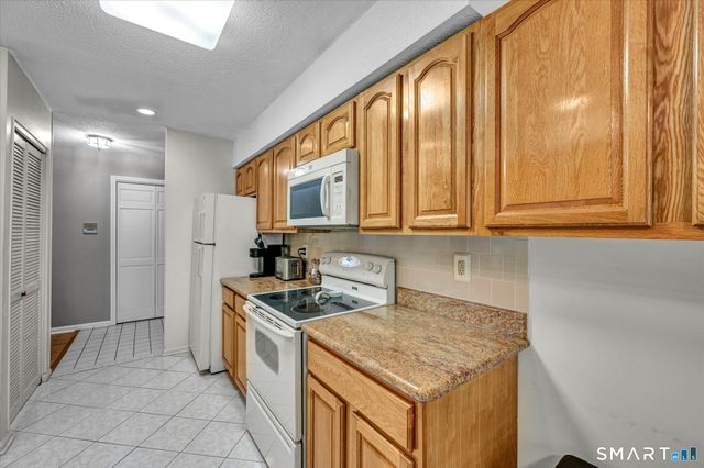 365 Mather Street 47, Hamden, CT 06514