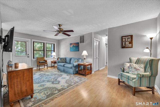 365 Mather Street 47, Hamden, CT 06514