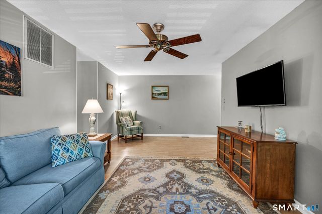 365 Mather Street 47, Hamden, CT 06514