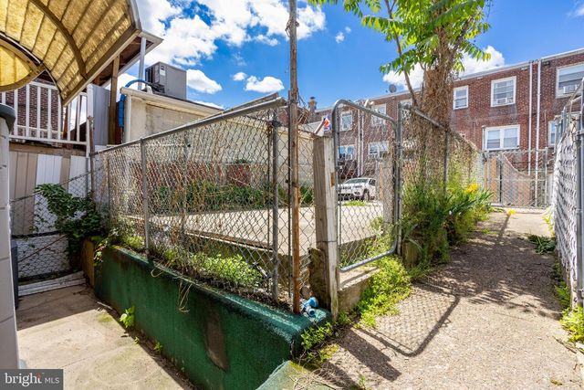 3906 L ST, Philadelphia, PA 19124