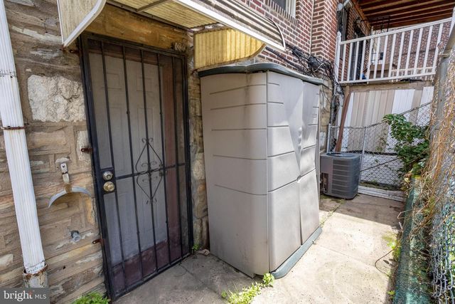 3906 L ST, Philadelphia, PA 19124